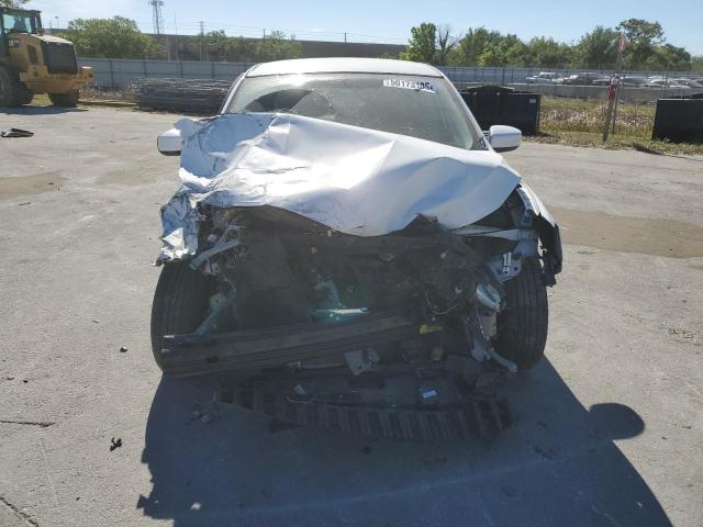 3N1AB7AP1JY307089 - 2018 NISSAN SENTRA S 白色 照片 5