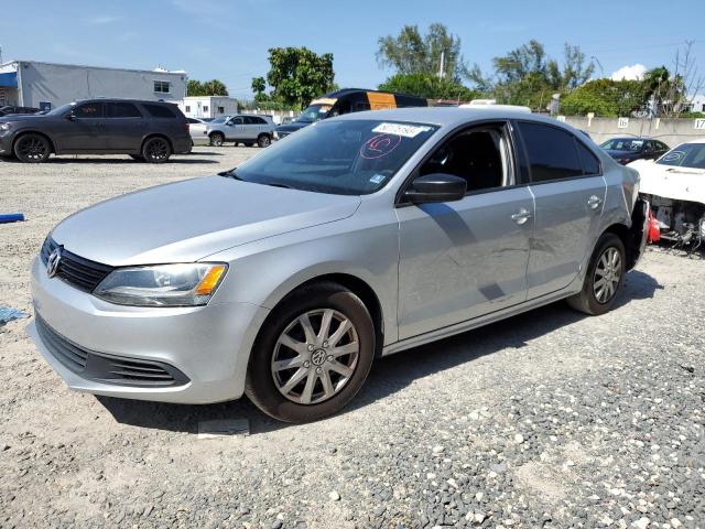 3VW2K7AJ5DM282333 - 2013 VOLKSWAGEN JETTA BASE فضي صورة 1