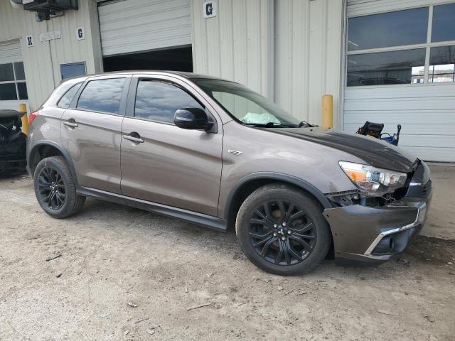 JA4AR3AU2HZ037923 - 2017 MITSUBISHI OUTLANDER ES ნაცრისფერი ფოტო 4