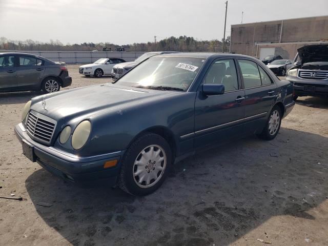 WDBJF65H2XA831474 - 1999 MERCEDES-BENZ E-CLASS 320 TEAL photo 1