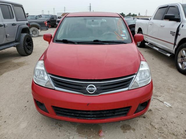 3N1BC1CPXCL369344 - 2012 NISSAN VERSA S RED photo 5