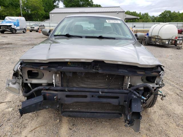 2MEFM74W74X645174 - 2004 MERCURY GRAND MARQ GS GRAY photo 5