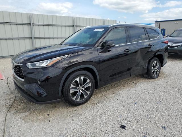 2020 TOYOTA HIGHLANDER XLE, 