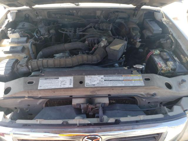 4F4YR12V1YTM28149 - 2000 MAZDA B3000 GOLD photo 11