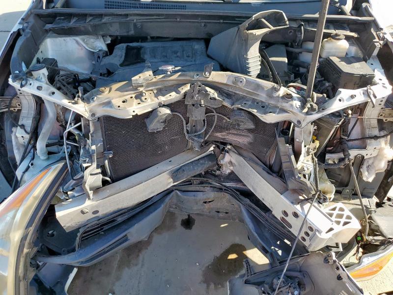 5TDKKRFH9GS504137 - 2016 TOYOTA HIGHLANDER XLE 白色 照片 12