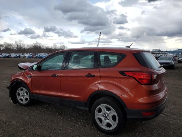 1FMCU0F70KUA81109 - 2019 FORD ESCAPE S Orange photo 2