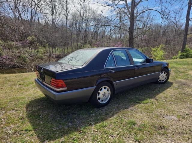 WDBGA32E9RA177416 - 1994 MERCEDES-BENZ S 320 BLACK photo 4