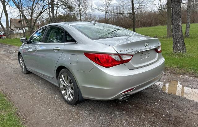 5NPEC4AB8CH470336 - 2012 HYUNDAI SONATA SE SILVER photo 3