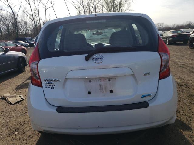 3N1CE2CP0FL396948 - 2015 NISSAN VERSA NOTE S WHITE photo 6