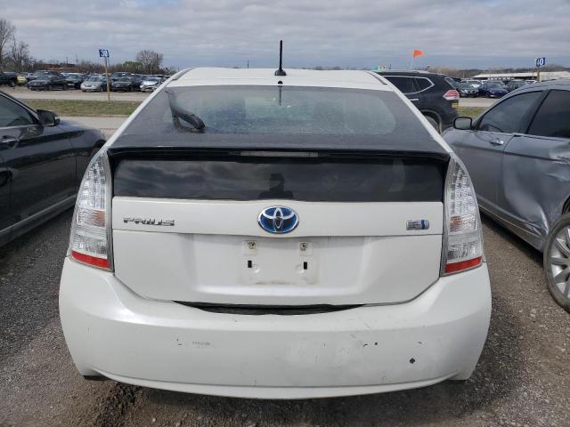 JTDKN3DU5B0261166 - 2011 TOYOTA PRIUS WHITE photo 6