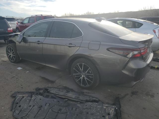 4T1S11AK6RU918624 - 2024 TOYOTA CAMRY SE NIGHT SHADE CHARCOAL photo 2