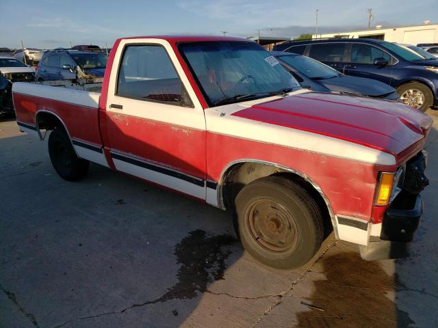 1GTBS14EXF2545215 - 1985 GMC S TRUCK S15 RED photo 4