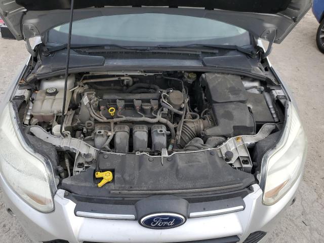 1FADP3F26DL132665 - 2013 FORD FOCUS SE SILVER photo 11