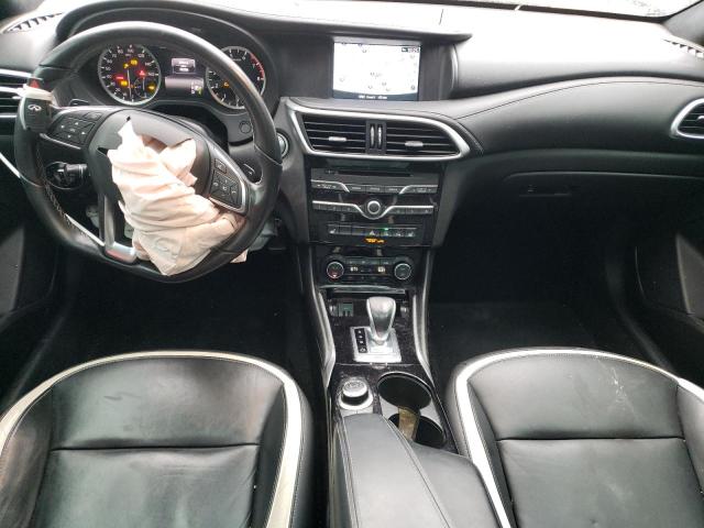 SJKCH5CP9HA019113 - 2017 INFINITI QX30 BASE SILVER photo 8