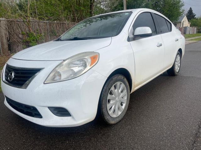 3N1CN7APXEL864960 - 2014 NISSAN VERSA S WHITE photo 2