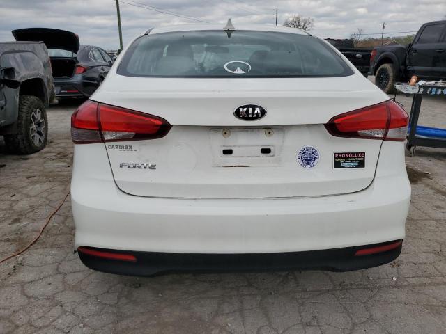 3KPFK4A75HE032601 - 2017 KIA FORTE LX WHITE photo 6