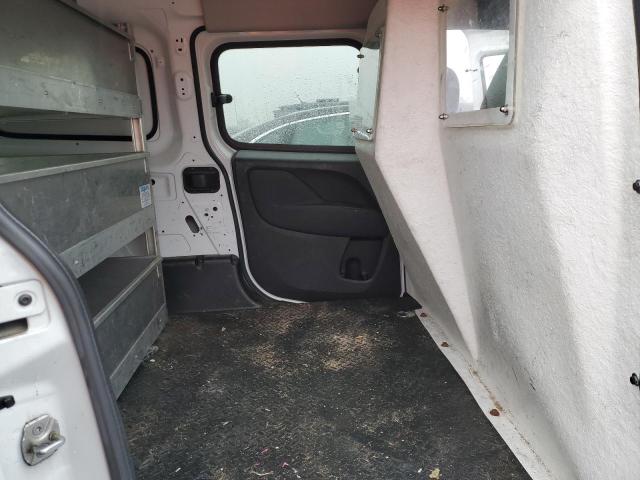 ZFBERFBT6G6C23565 - 2016 RAM PROMASTER SLT Білий фото 10