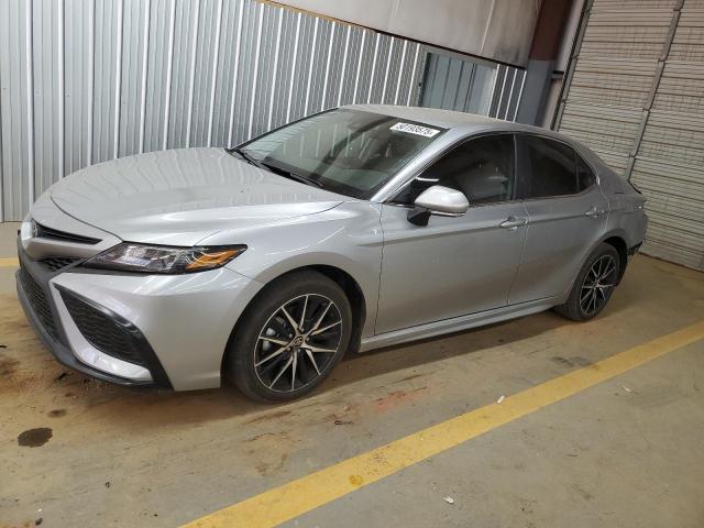 4T1G11AK8RU909218 - 2024 TOYOTA CAMRY SE NIGHT SHADE GRAY photo 1