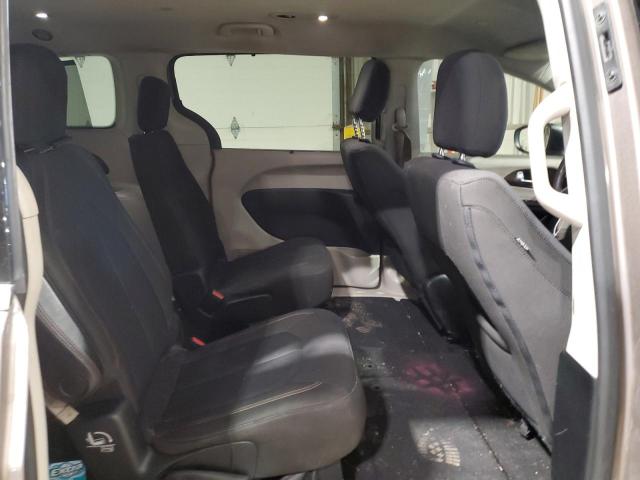 2C4RC1BG2HR770085 - 2017 CHRYSLER PACIFICA TOURING L TAN photo 11