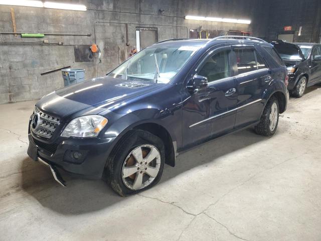 4JGBB8GB0BA654269 - 2011 MERCEDES-BENZ ML 350 4MATIC BLUE photo 1