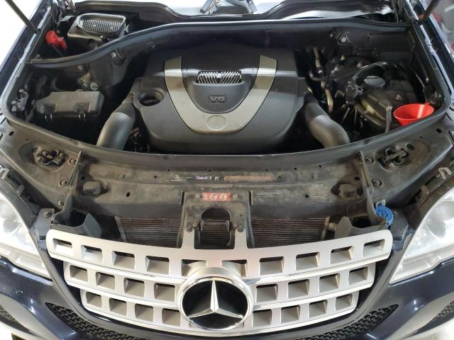 4JGBB8GB0BA654269 - 2011 MERCEDES-BENZ ML 350 4MATIC BLUE photo 12