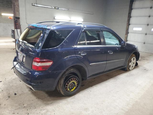 4JGBB8GB0BA654269 - 2011 MERCEDES-BENZ ML 350 4MATIC BLUE photo 3