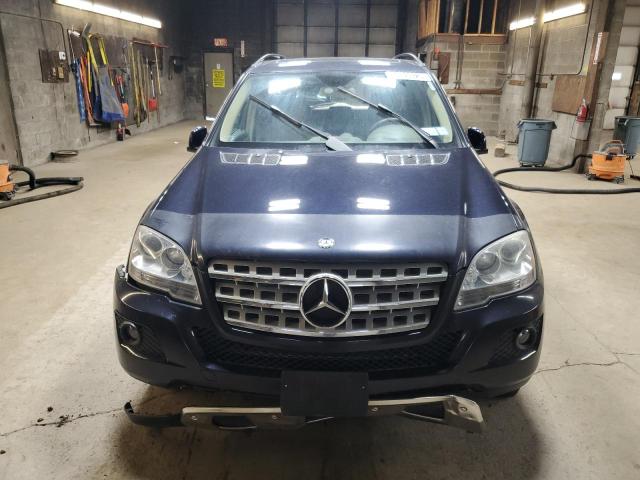 4JGBB8GB0BA654269 - 2011 MERCEDES-BENZ ML 350 4MATIC BLUE photo 5