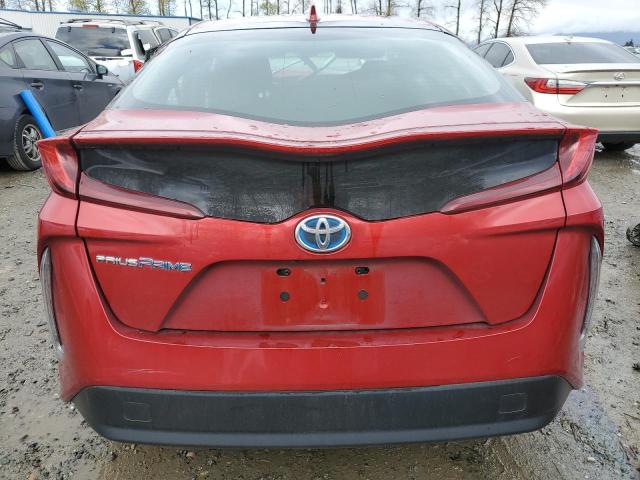 JTDKARFP6J3072576 - 2018 TOYOTA PRIUS PRIM 红色 照片 6
