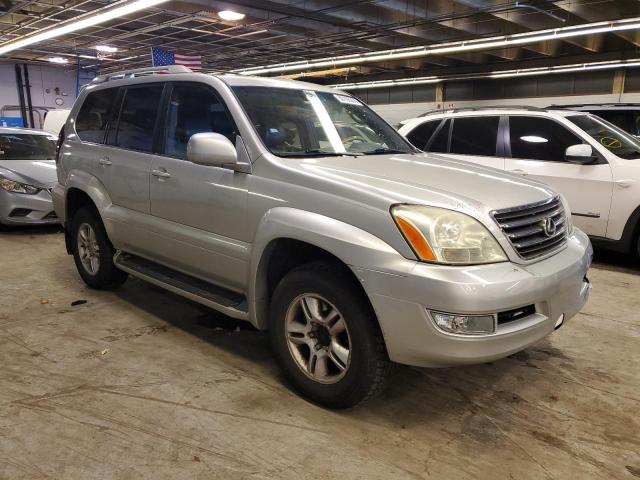 JTJBT20XX50073535 - 2005 LEXUS GX 470 SILVER photo 4