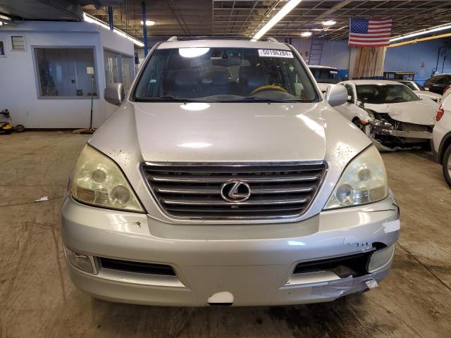 JTJBT20XX50073535 - 2005 LEXUS GX 470 SILVER photo 5