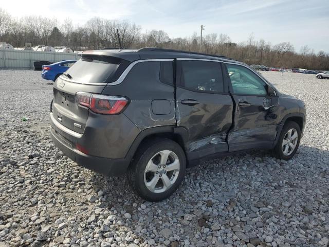 3C4NJDBB7JT423915 - 2018 JEEP COMPASS LATITUDE GRAY photo 3