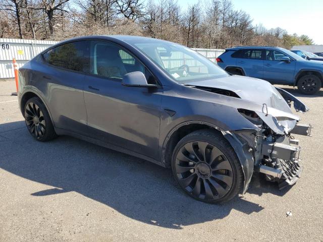 7SAYGDEE0PA178416 - 2023 TESLA MODEL Y GRAY photo 4