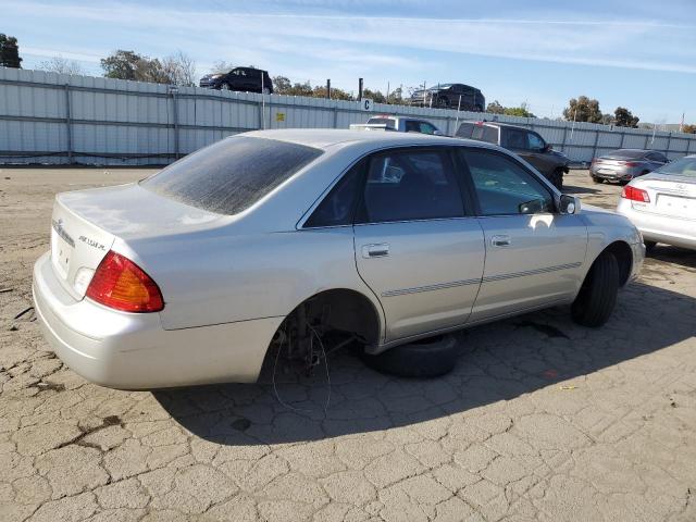 4T1BF28B51U149163 - 2001 TOYOTA AVALON XL SILVER photo 3