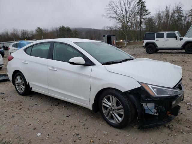 5NPD84LF9LH624176 - 2020 HYUNDAI ELANTRA SEL WHITE photo 4