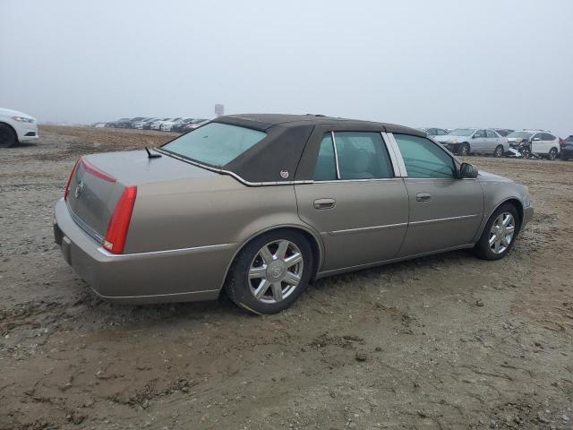 1G6KD57Y57U188526 - 2007 CADILLAC DTS BEIGE photo 3