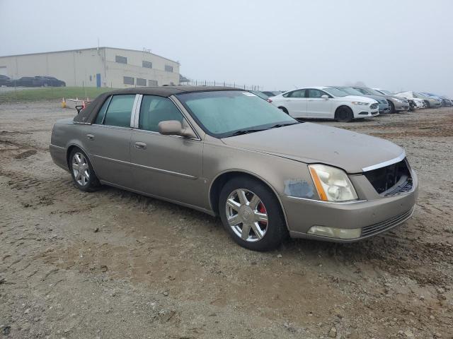 1G6KD57Y57U188526 - 2007 CADILLAC DTS BEIGE photo 4