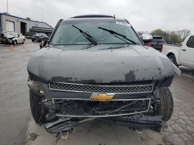 1GNSKCE02BR185820 - 2011 CHEVROLET TAHOE K1500 LTZ GRAY photo 5