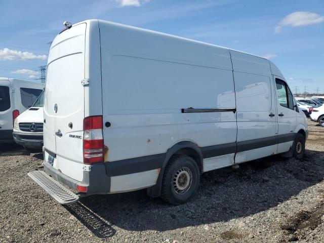 WD3PE8CB7C5707769 - 2012 MERCEDES-BENZ SPRINTER 2500 WHITE photo 3