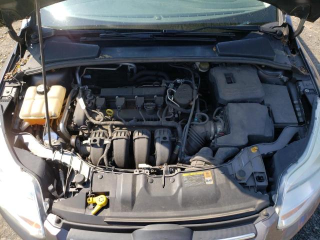 1FAHP3F29CL306566 - 2012 FORD FOCUS SE GRAY photo 11