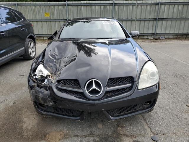 WDBWK54F59F191844 - 2009 MERCEDES-BENZ SLK 300 BLACK photo 5