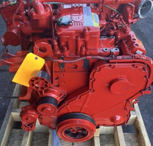 74776305 - 2021 CUMMINS 300DFCB RED photo 6