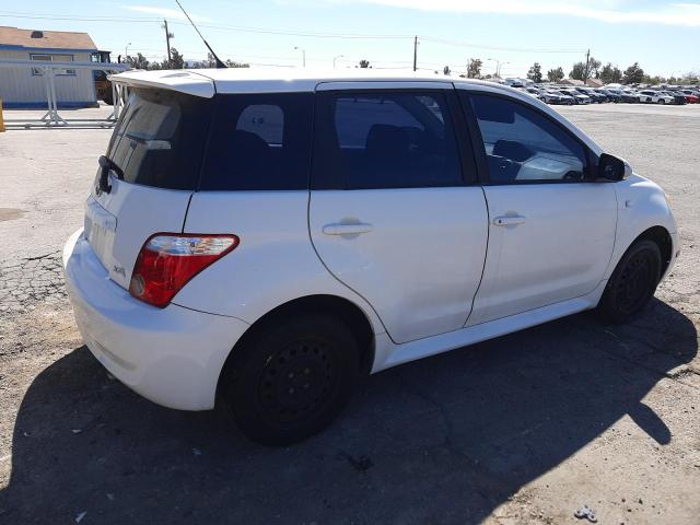 JTKKT624460154747 - 2006 TOYOTA SCION XA WHITE photo 3