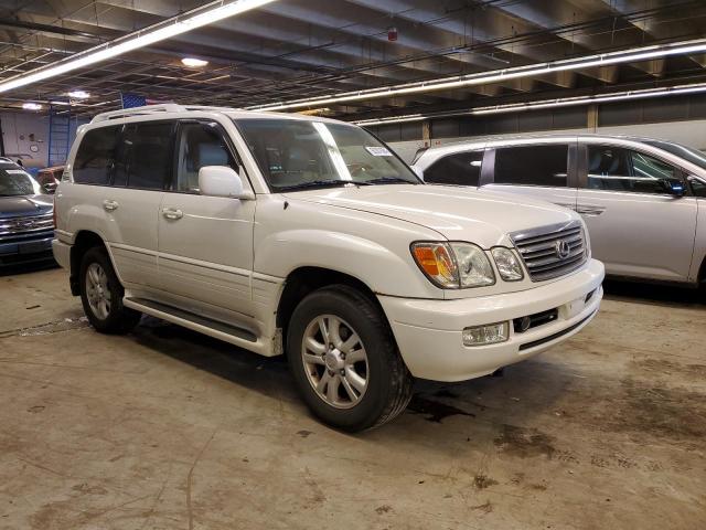 JTJHT00W233527021 - 2003 LEXUS LX 470 WHITE photo 4