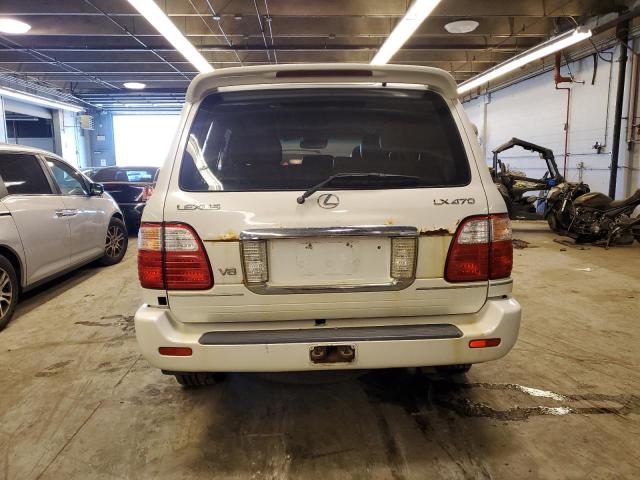 JTJHT00W233527021 - 2003 LEXUS LX 470 WHITE photo 6