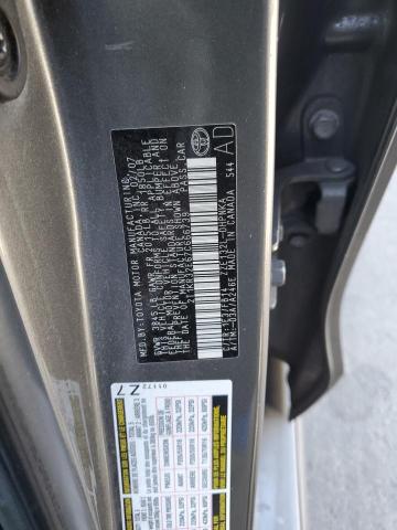 2T1KR32E67C666739 - 2007 TOYOTA COROLLA MA XR GRAY photo 12