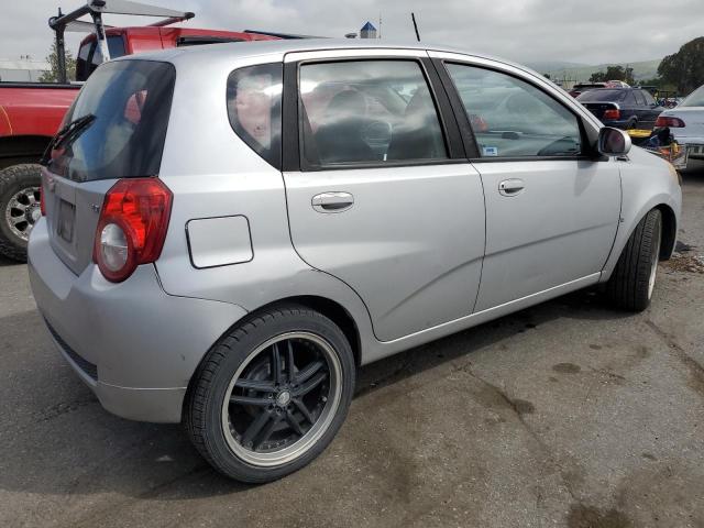 KL1TD66E49B377690 - 2009 CHEVROLET AVEO LS SILVER photo 3