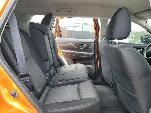 JN8AT2MT6HW388814 - 2017 NISSAN ROGUE S ORANGE photo 11