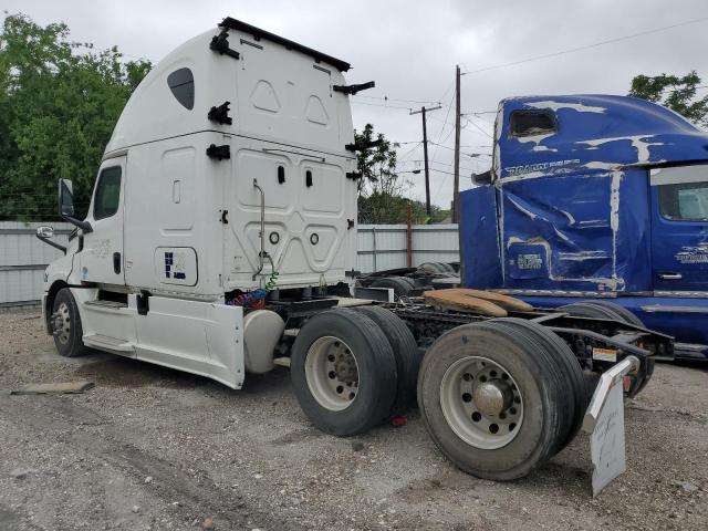 3AKJHHDR3JSJN8690 - 2018 FREIGHTLINER CASCADIA 1 WHITE photo 2