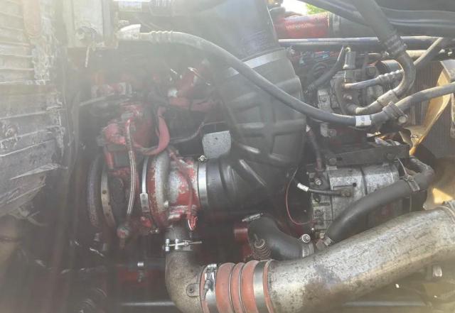 79594495 - 2012 CUMMINS OTHER RED photo 2