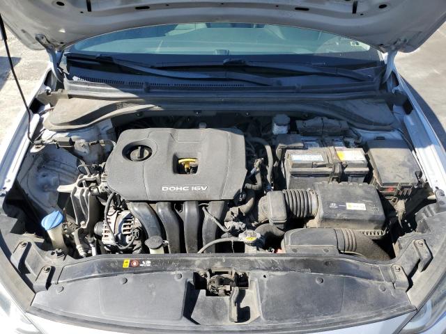 KMHD74LF2HU083998 - 2017 HYUNDAI ELANTRA SE SILVER photo 11